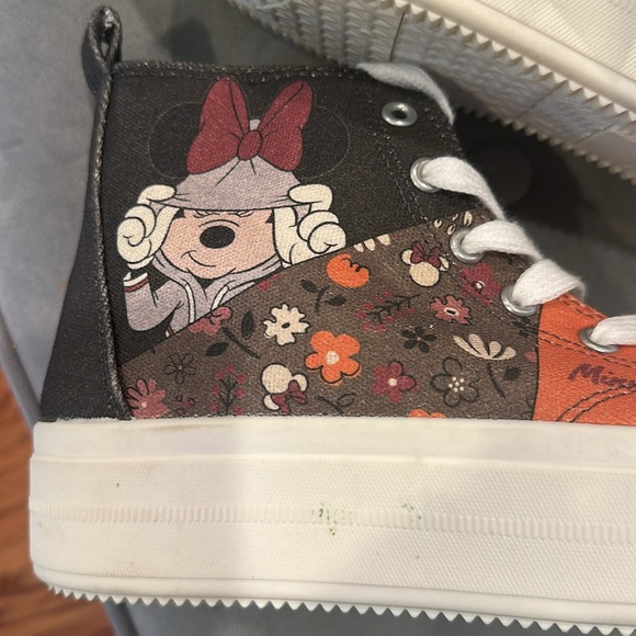 Disney - Girls Minnie Mouse Platform Sneakers - Sz 4 - NWT! - Picture 3 of 9